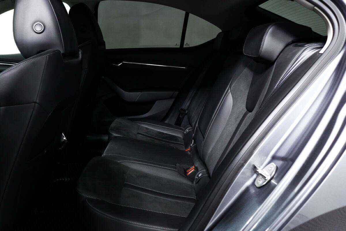 Skoda Octavia, 2021 Фото №11