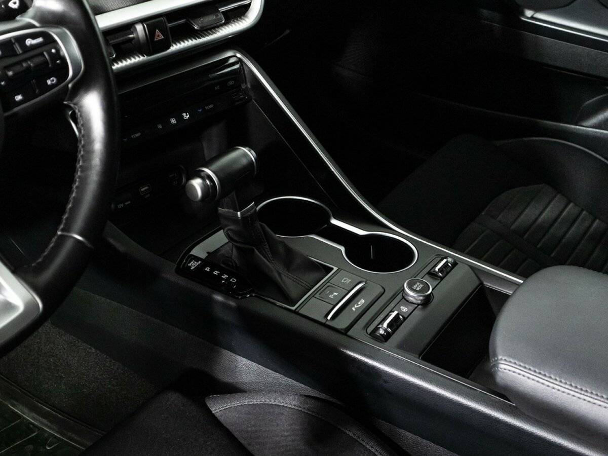 Kia K5, 2021 Фото №23