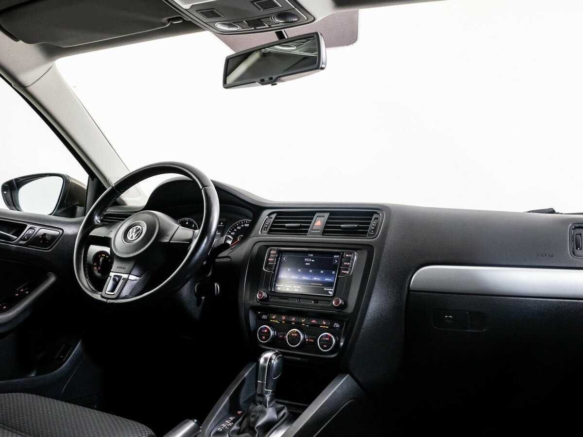 Volkswagen Jetta, 2012 Фото №9