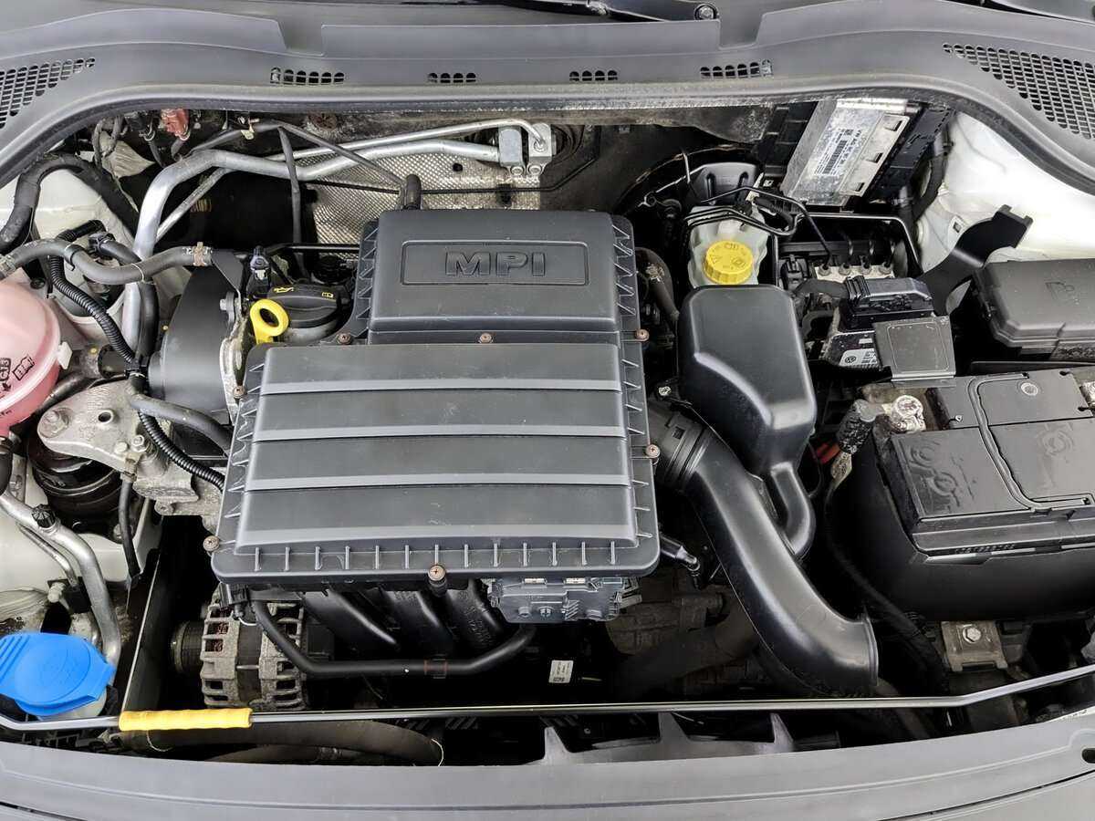 Skoda Rapid, 2017 Фото №8