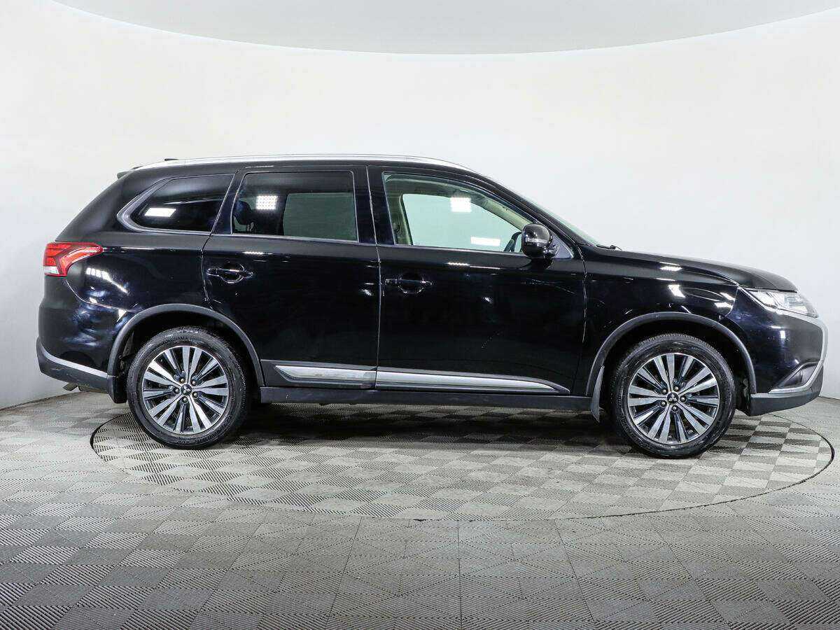 Mitsubishi Outlander, 2020 Фото №4