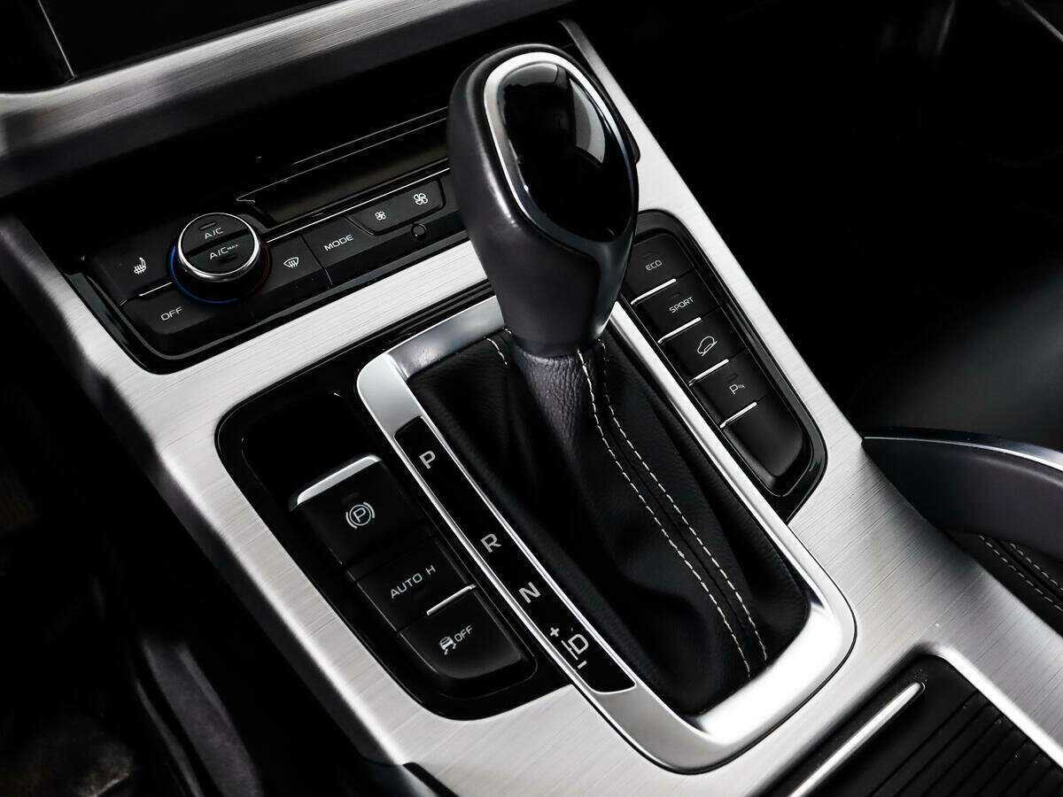 Geely Atlas, 2018 Фото №9