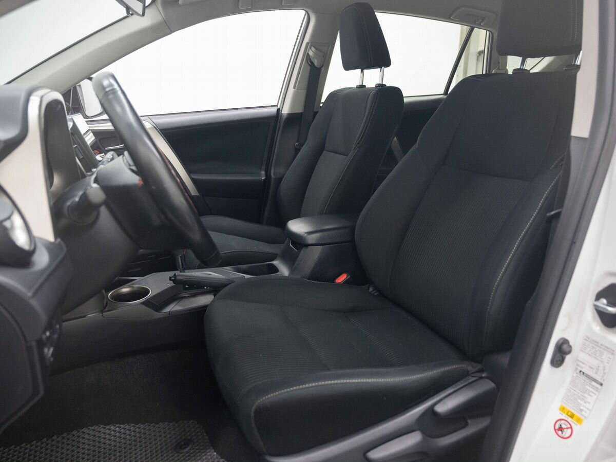 Toyota RAV4, 2013 Фото №11