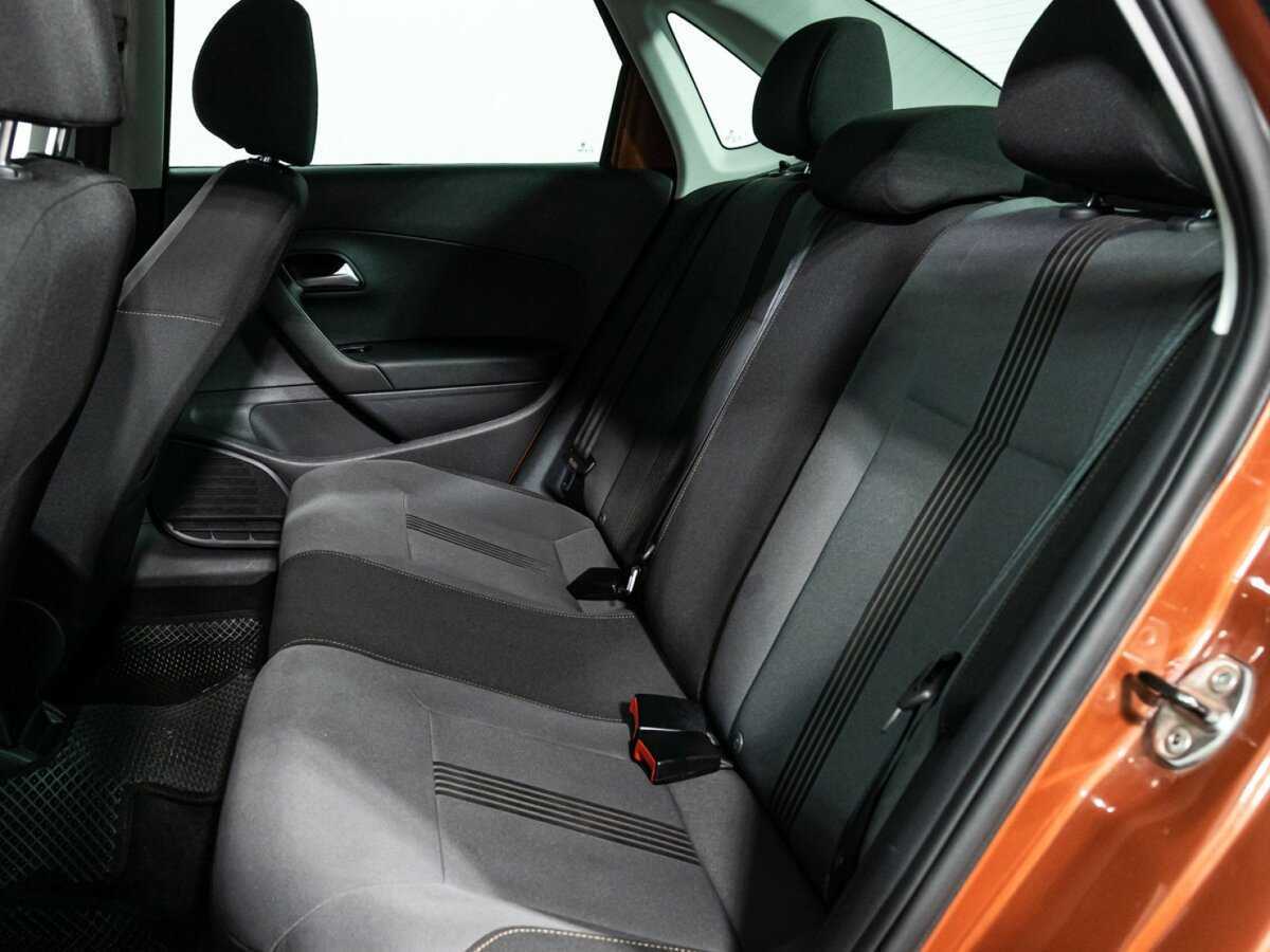 Volkswagen Polo, 2016 Фото №10