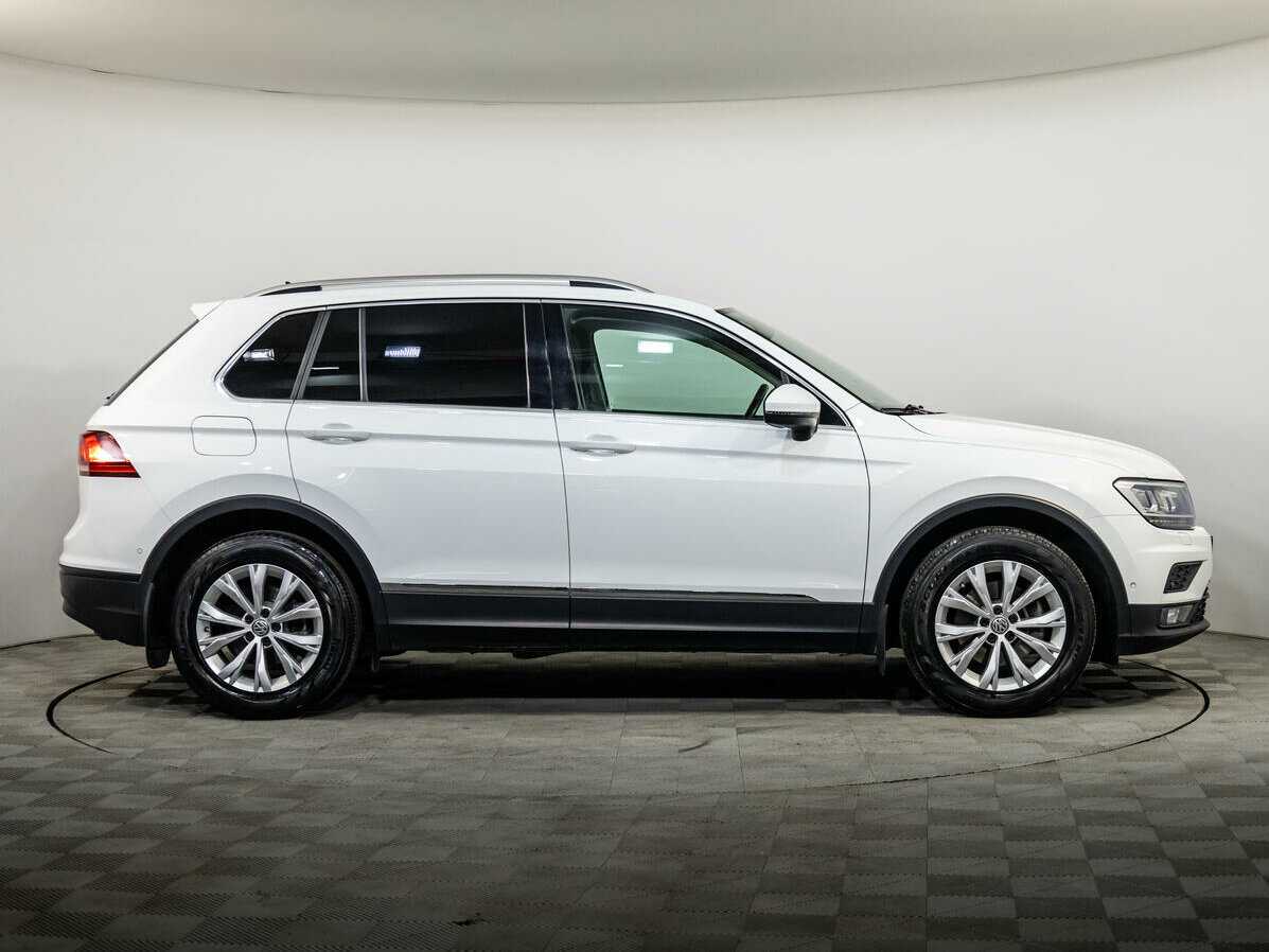 Volkswagen Tiguan L, 2018 Фото №3