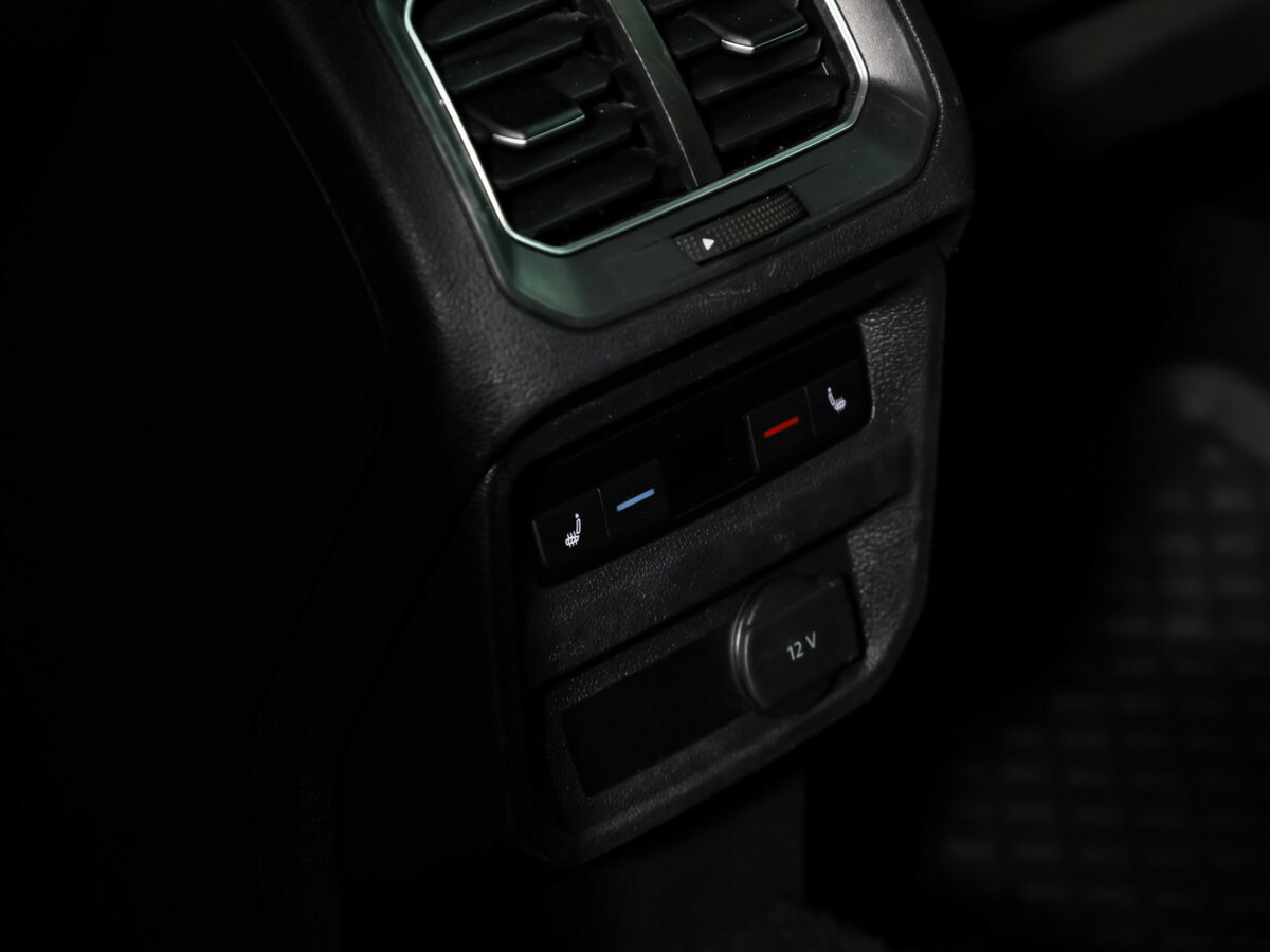Volkswagen Tiguan II, 2017 Фото №19