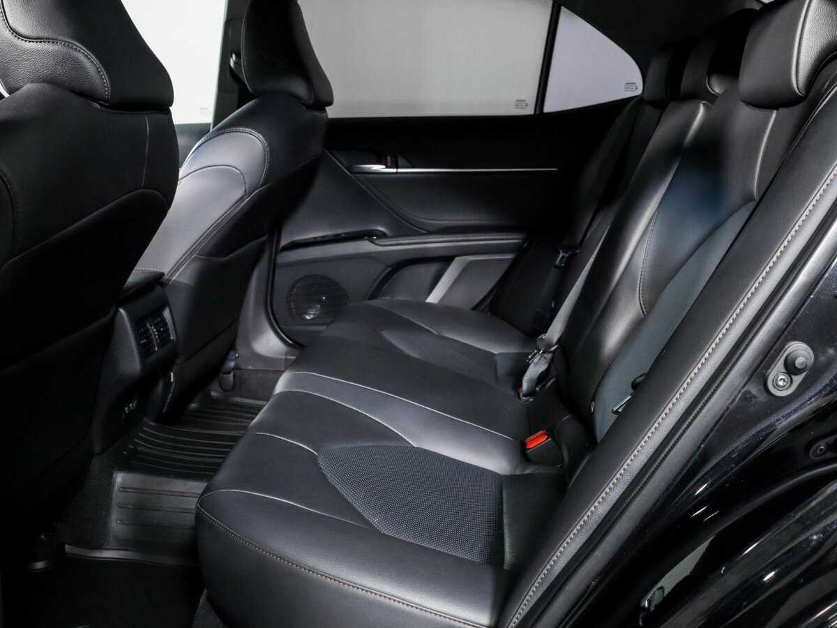 Toyota Camry, 2018 Фото №7