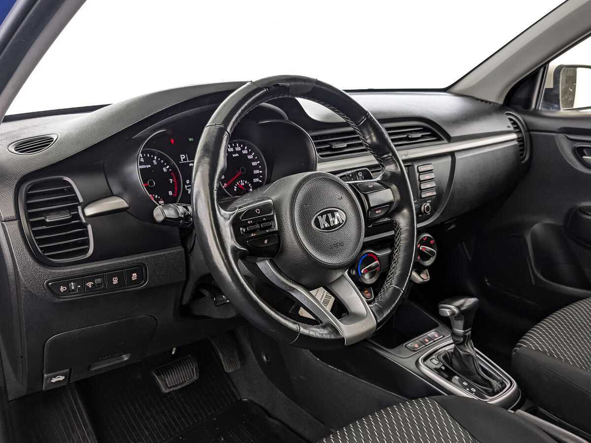 Kia Rio X-Line, 2019 Фото №11