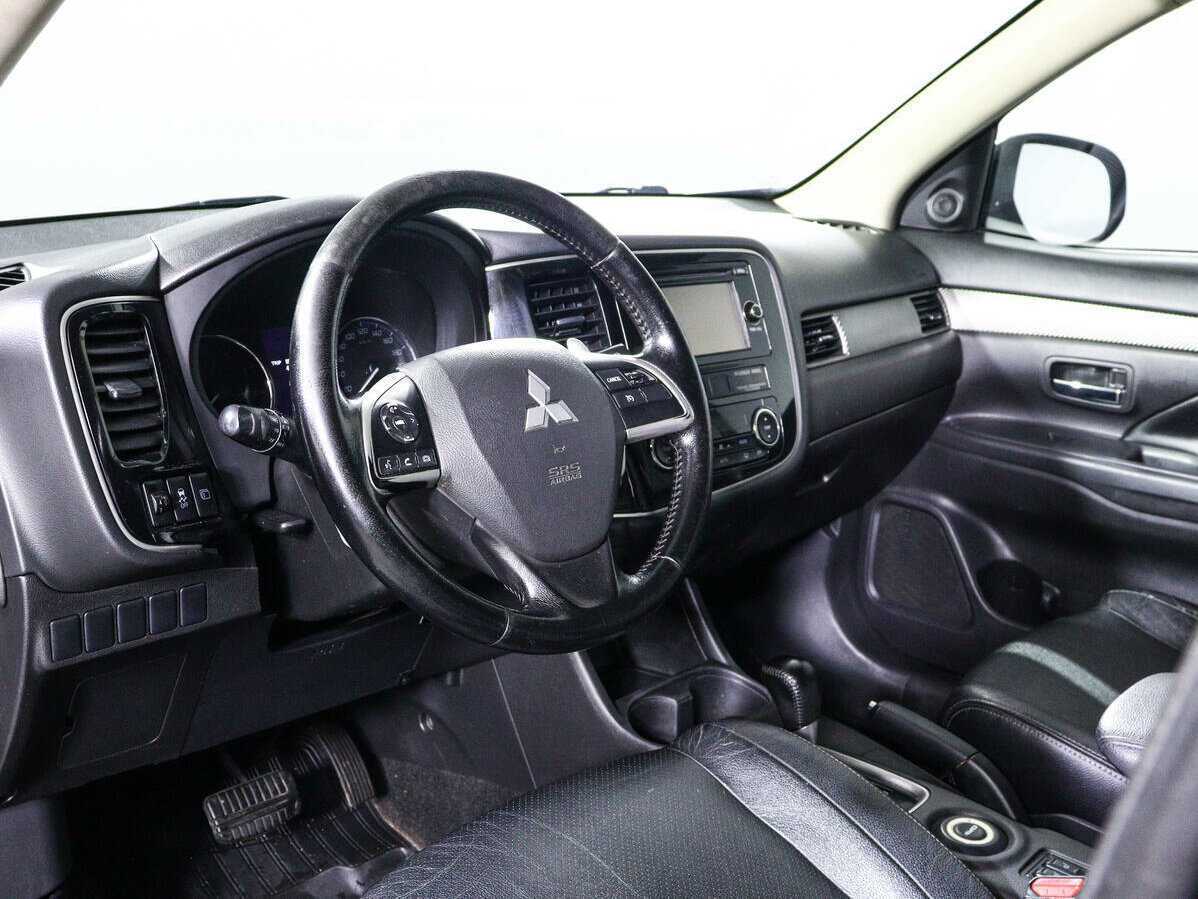 Mitsubishi Outlander, 2012 Фото №12