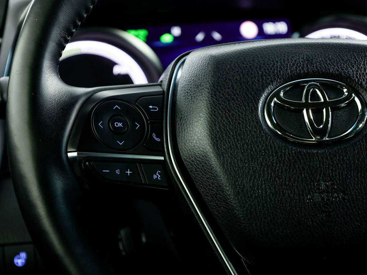 Toyota Camry, 2021 Фото №14