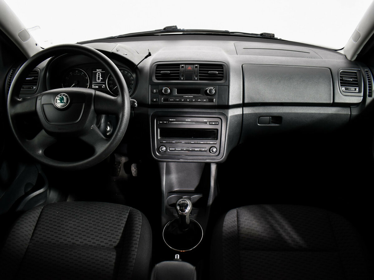 Skoda Fabia II Рестайлинг, 2012 Фото №14