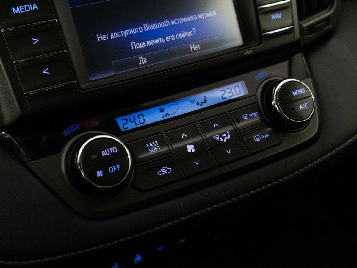 Toyota RAV4, 2015 Фото №16