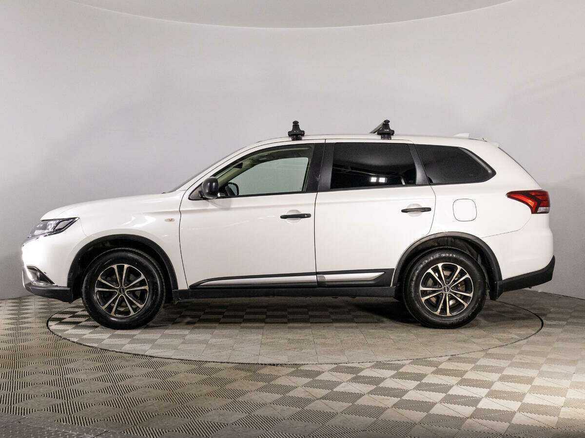 Mitsubishi Outlander, 2020 Фото №8