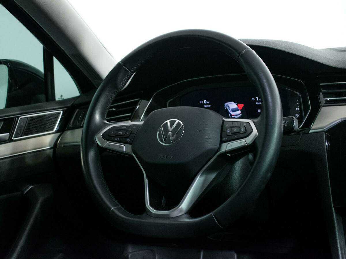 Volkswagen Passat, 2021 Фото №13