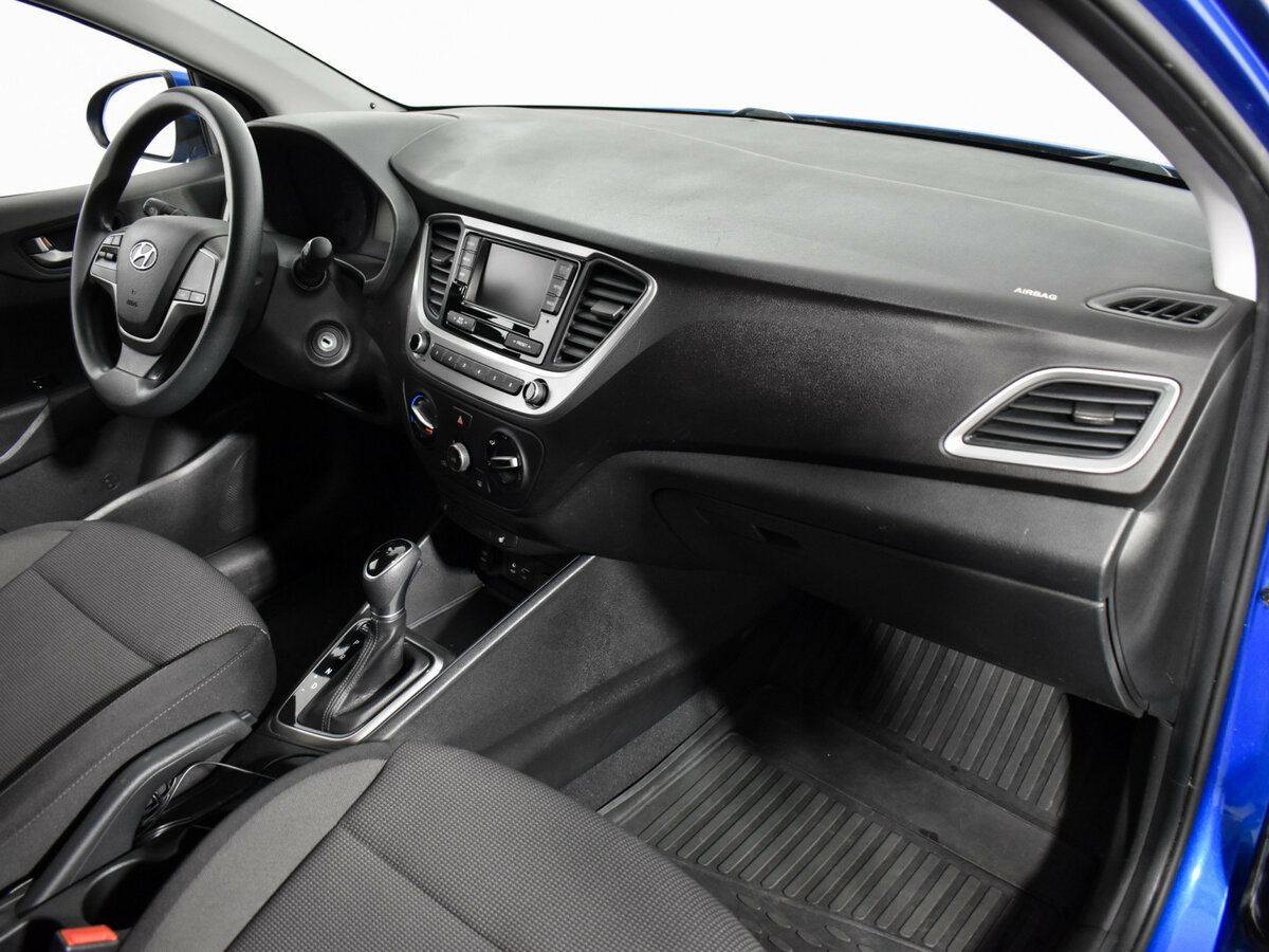Hyundai Solaris II, 2017 Фото №12