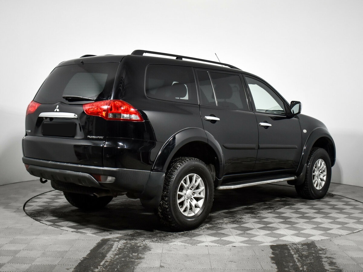 Mitsubishi Pajero Sport II Рестайлинг, 2013 Фото №4