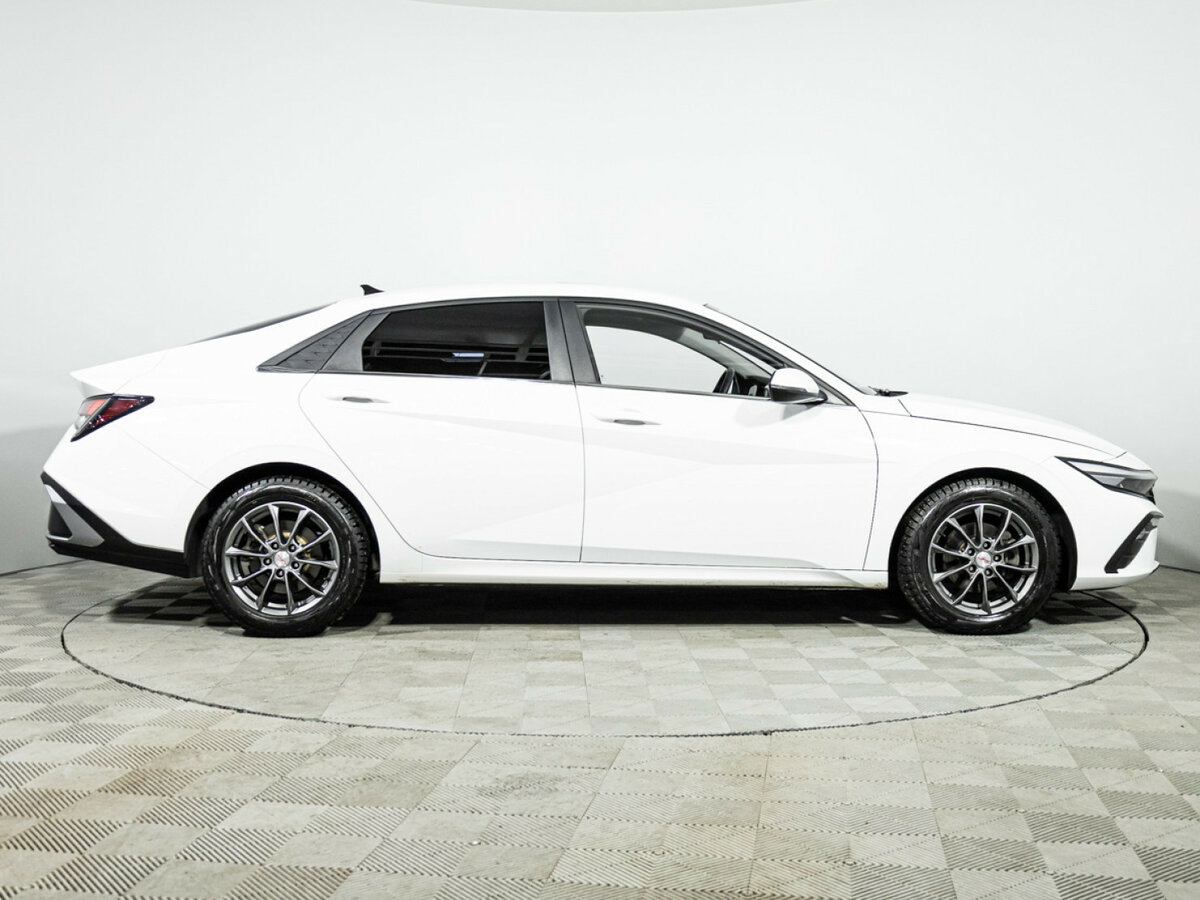 Hyundai Elantra VII (CN7) Рестайлинг, 2023 Фото №4