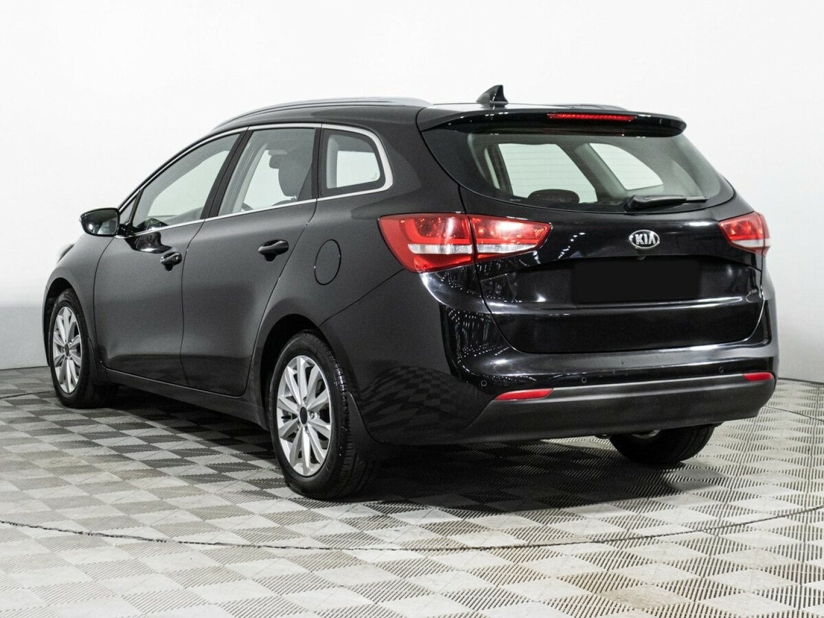 Kia Ceed II Рестайлинг, 2018 Фото №7