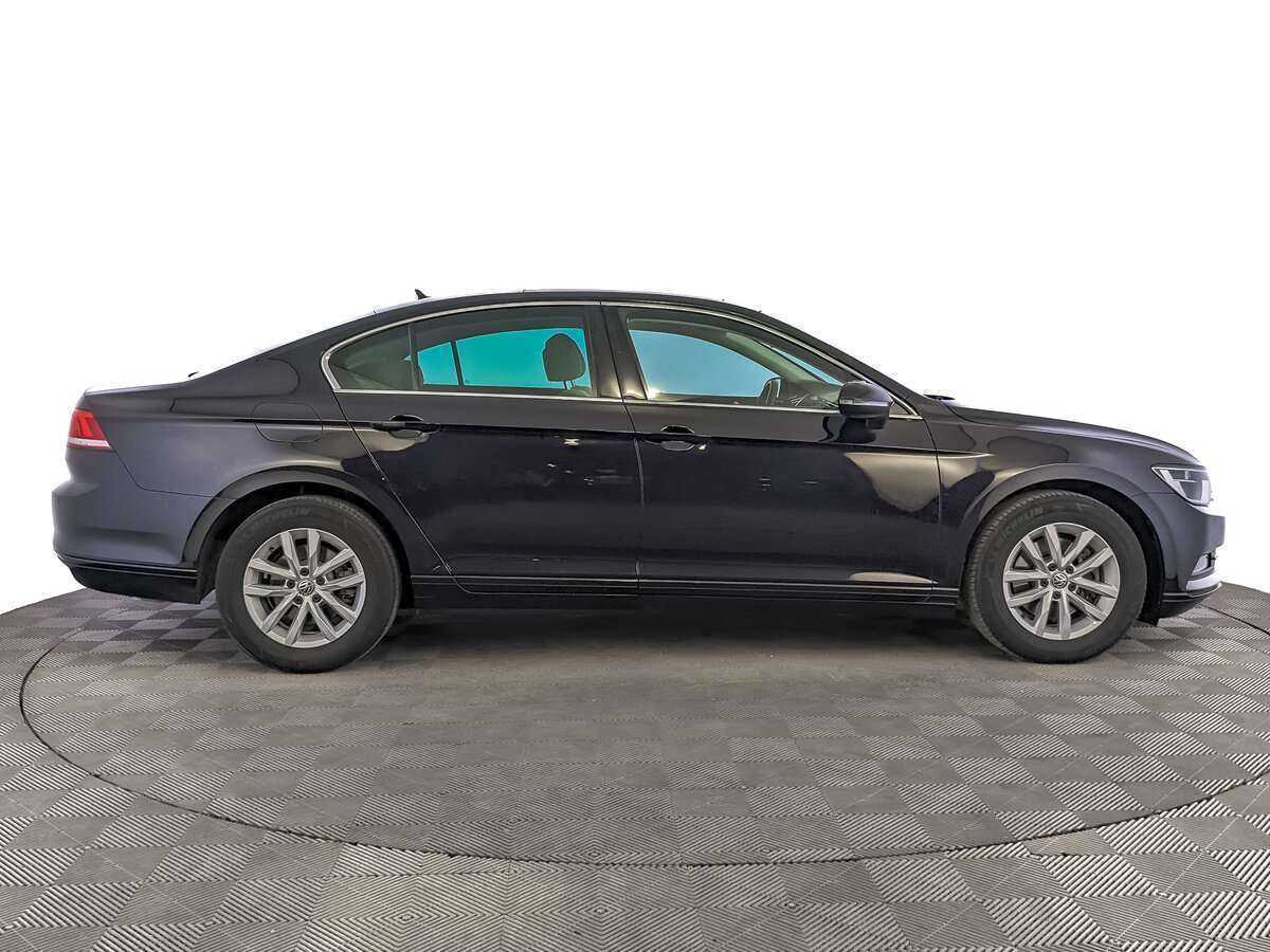 Volkswagen Passat, 2018 Фото №4