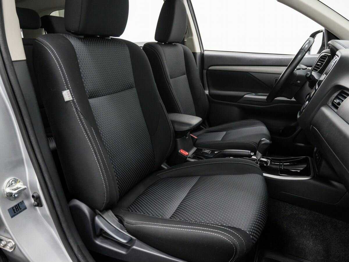 Mitsubishi Outlander, 2018 Фото №9