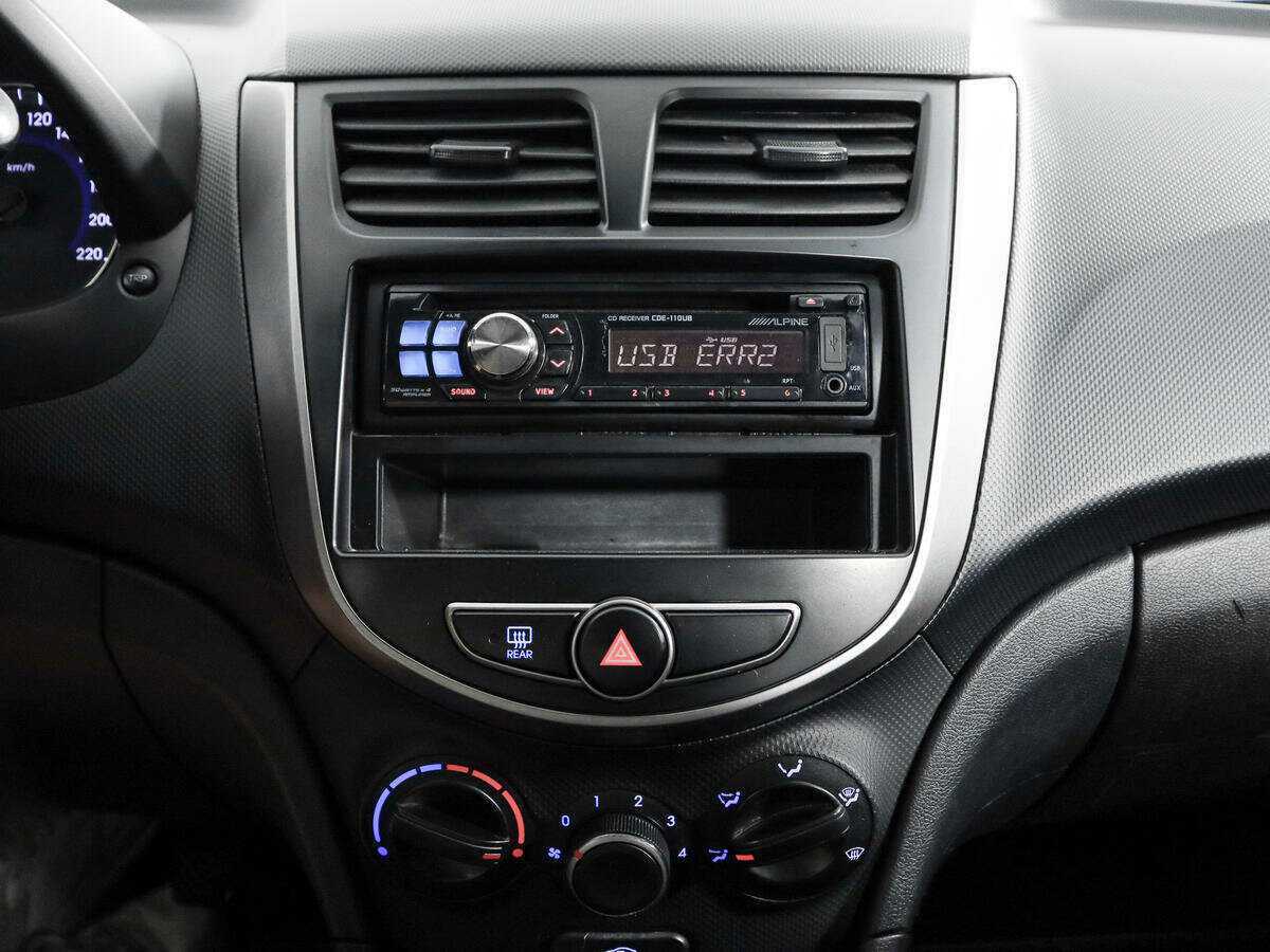 Hyundai Solaris, 2014 Фото №13