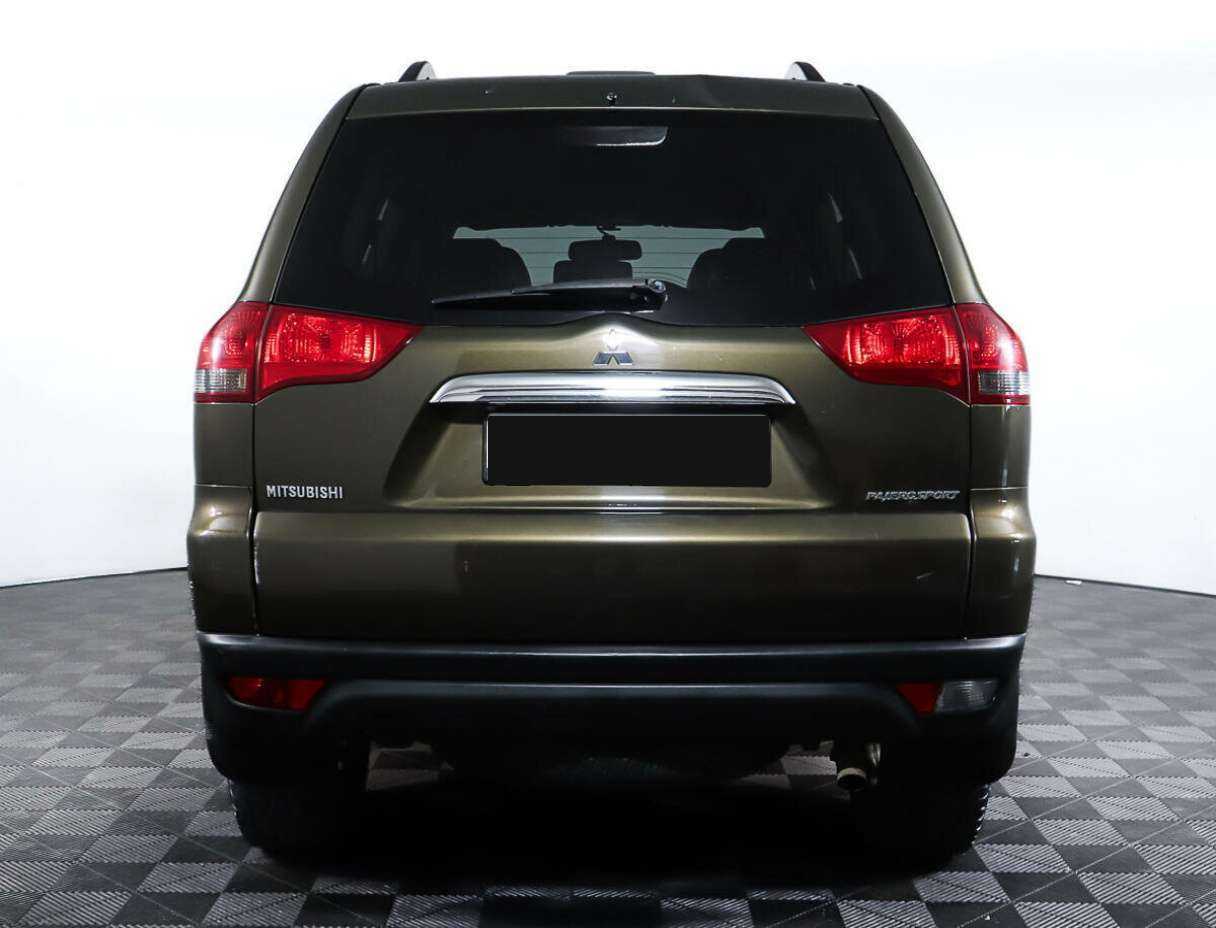 Mitsubishi Pajero Sport, 2014 Фото №5