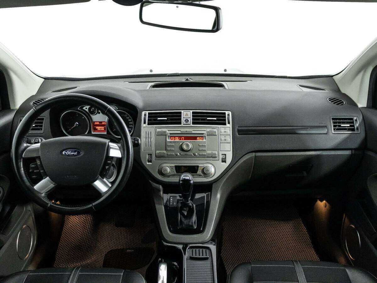 Ford Kuga, 2012 Фото №13