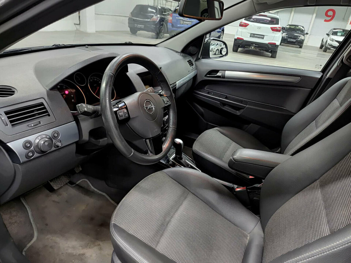 Opel Astra H Рестайлинг, 2012 Фото №14