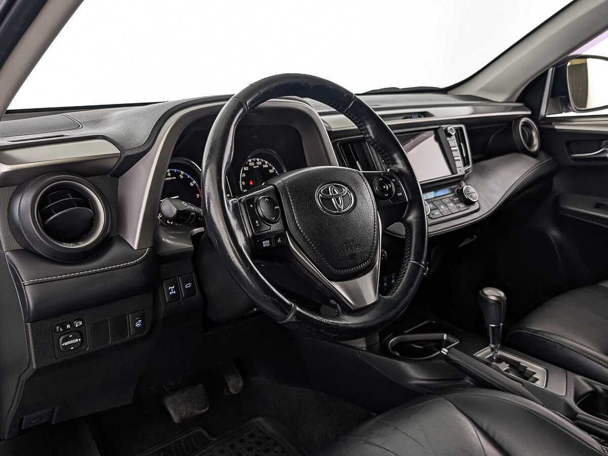 Toyota RAV4, 2018 Фото №13