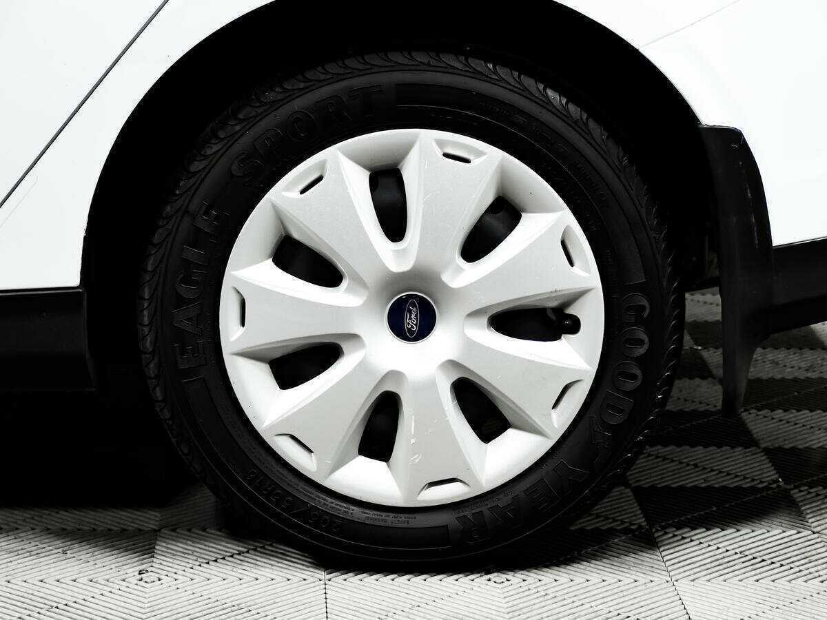 Ford Focus, 2015 Фото №14