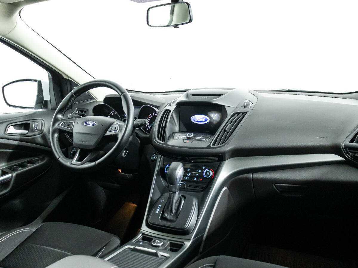 Ford Kuga, 2017 Фото №9