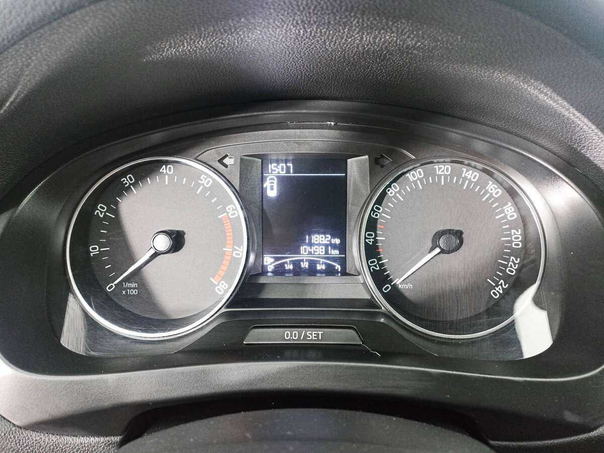 Skoda Rapid, 2017 Фото №13