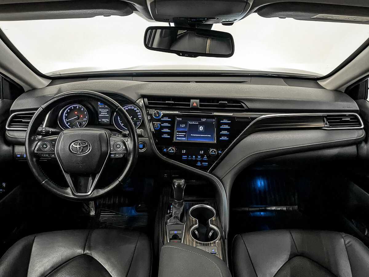 Toyota Camry, 2018 Фото №14