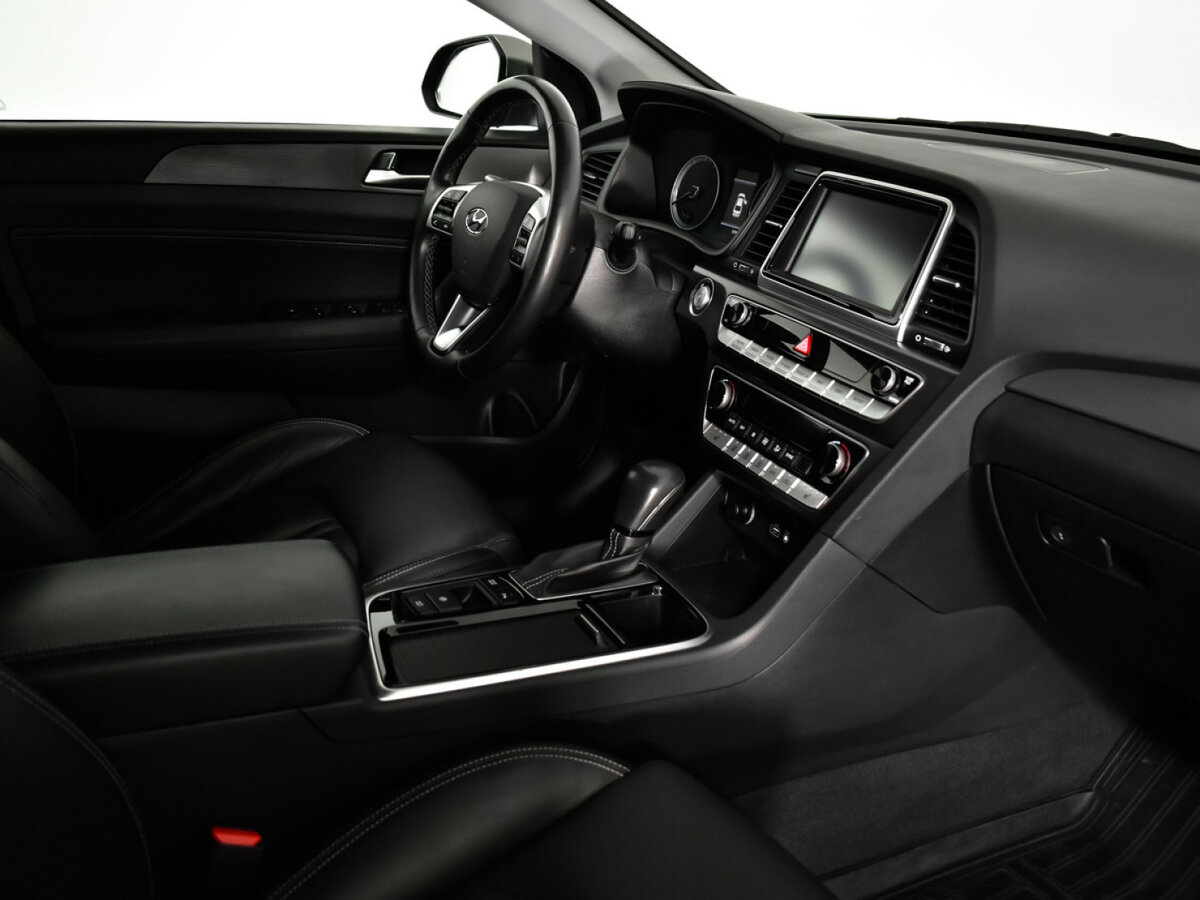 Hyundai Sonata VII (LF) Рестайлинг, 2018 Фото №8