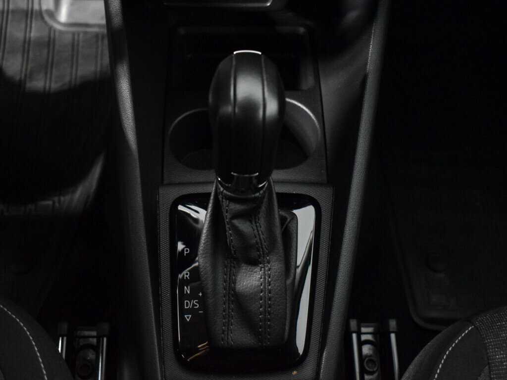 Volkswagen Polo, 2020 Фото №12