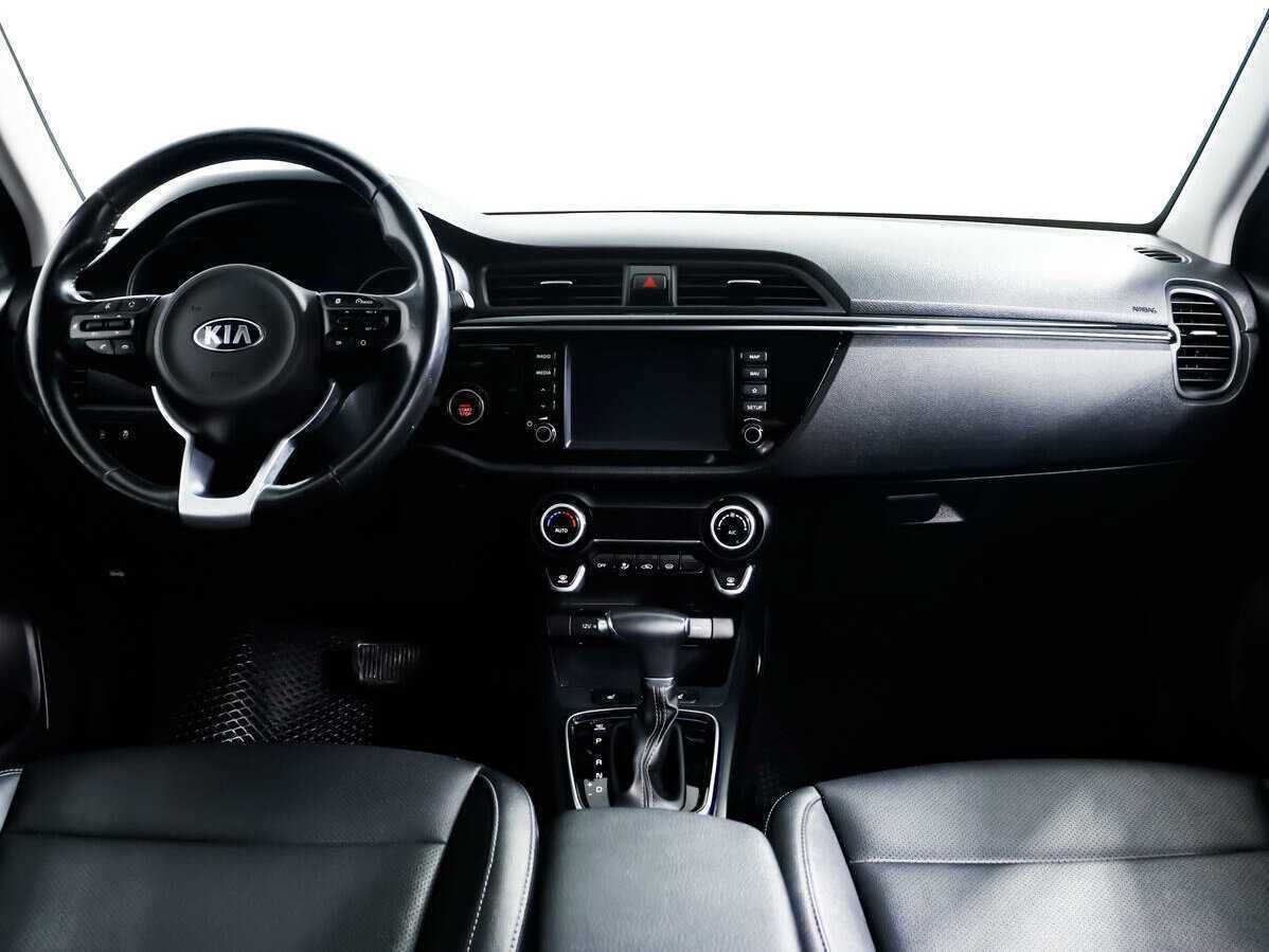 Kia Rio X-Line, 2018 Фото №11
