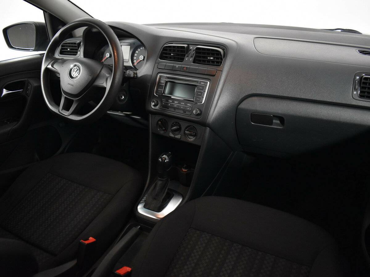 Volkswagen Polo, 2016 Фото №9