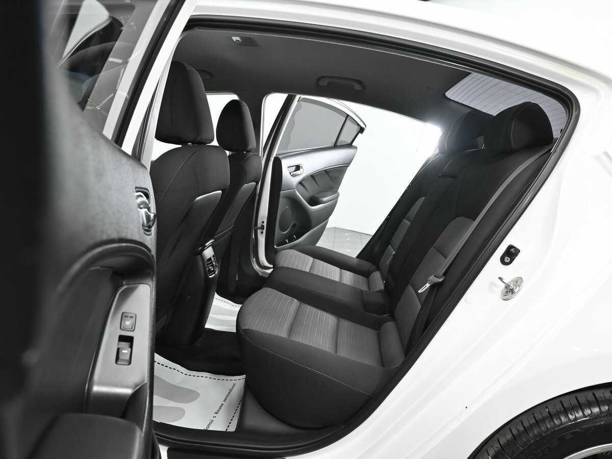 Kia Cerato, 2013 Фото №15