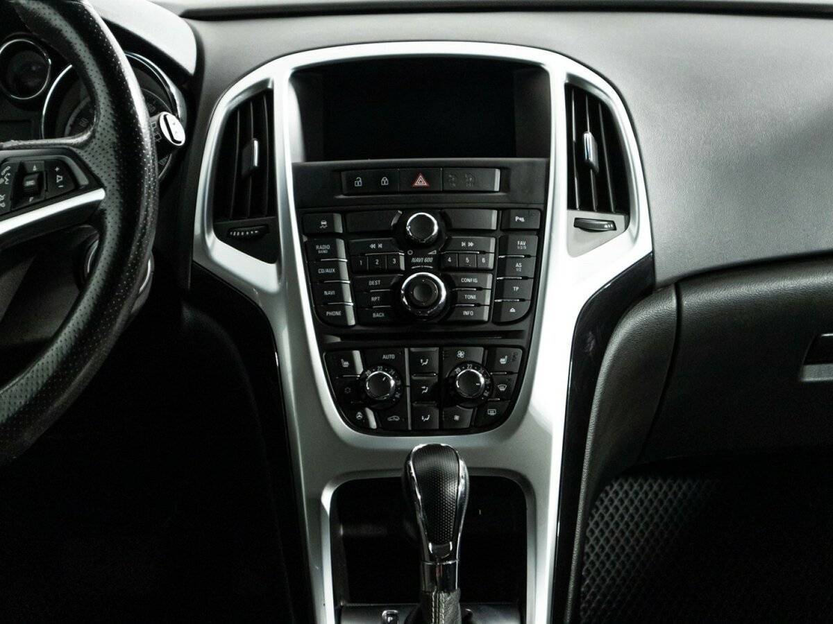 Opel Astra GTC, 2013 Фото №14