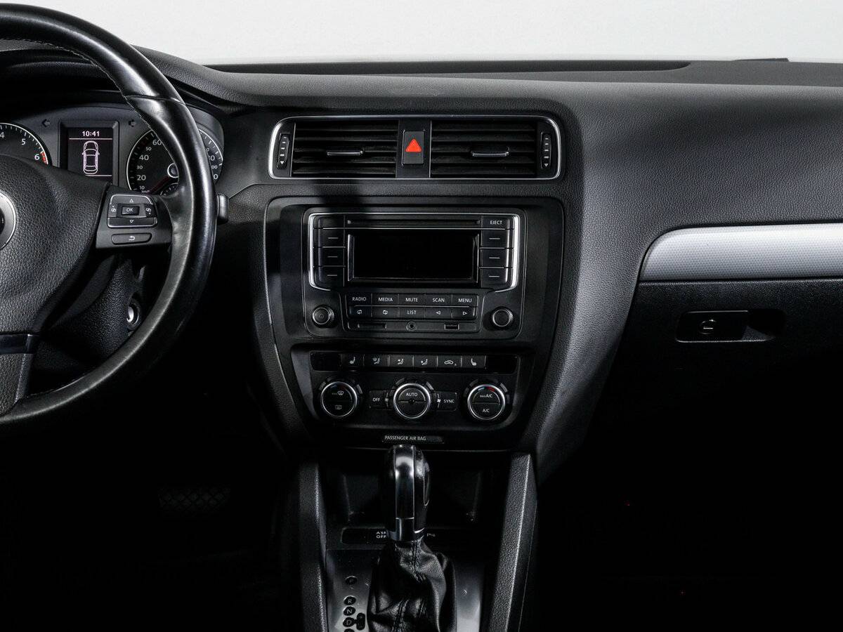 Volkswagen Jetta, 2013 Фото №13