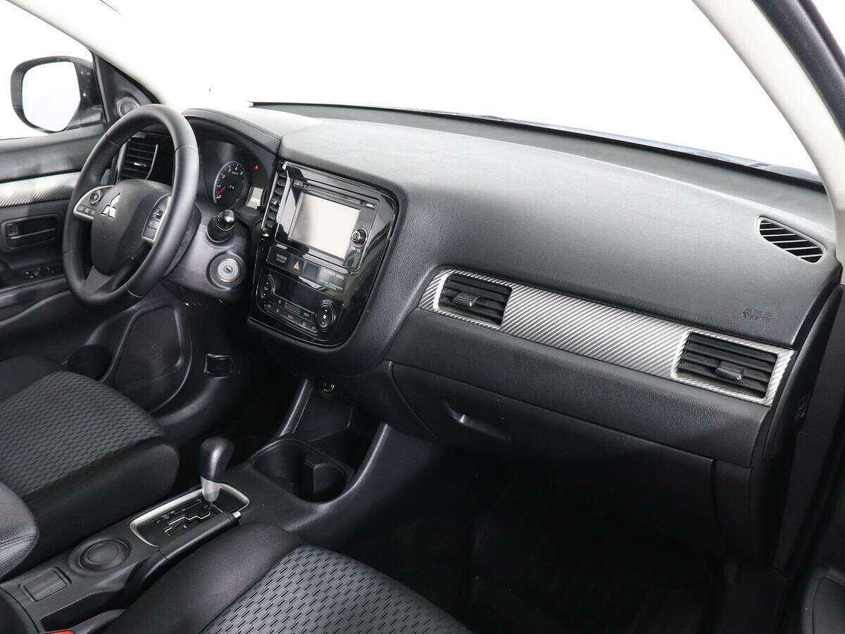 Mitsubishi Outlander, 2015 Фото №10