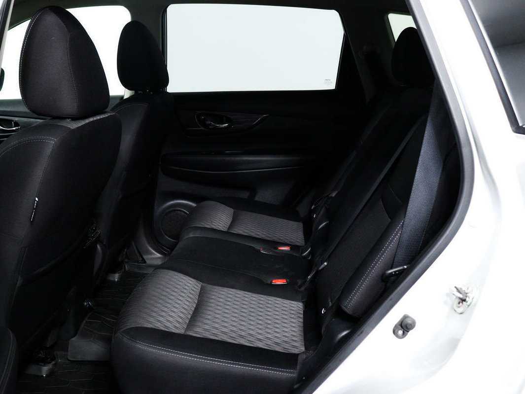 Nissan X-Trail, 2018 Фото №12