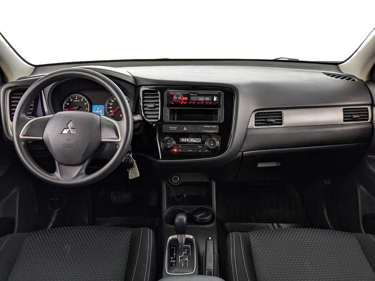 Mitsubishi Outlander, 2015 Фото №10