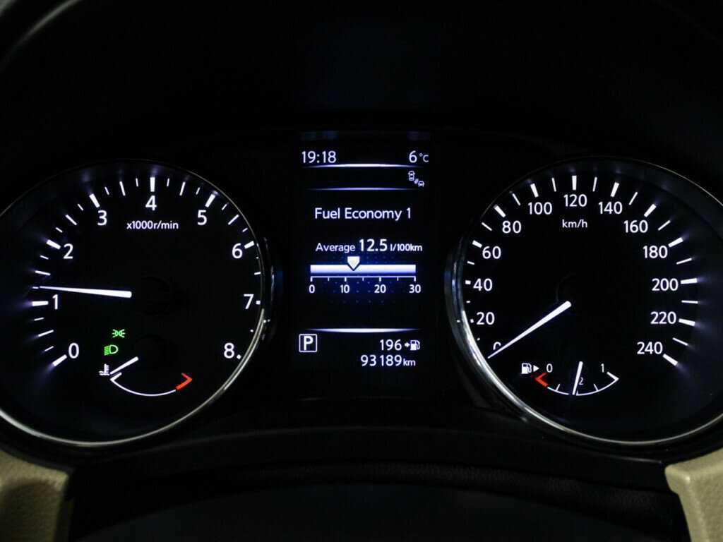 Nissan X-Trail, 2018 Фото №12