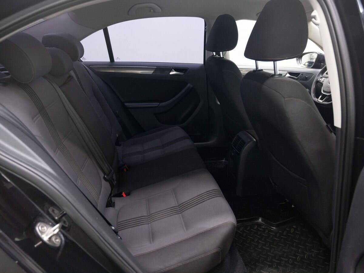 Volkswagen Jetta, 2016 Фото №9