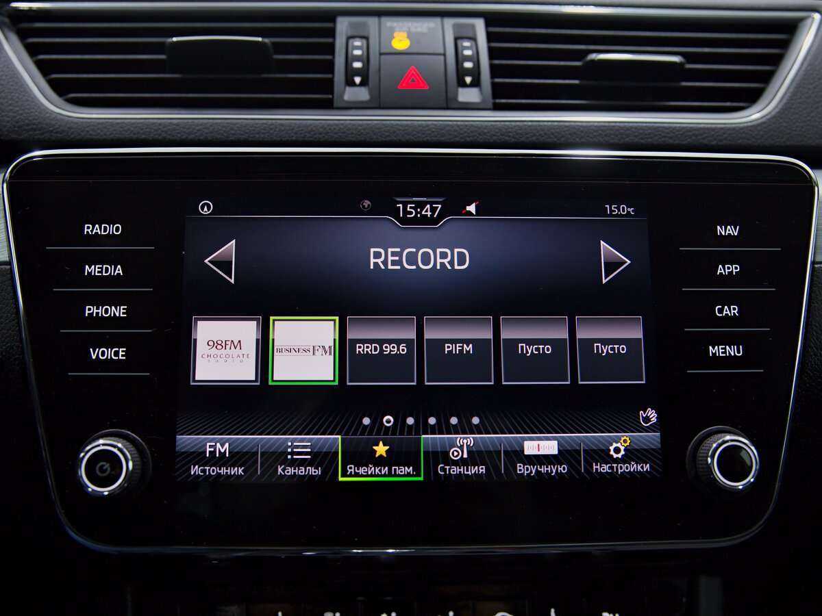 Skoda Superb, 2021 Фото №11