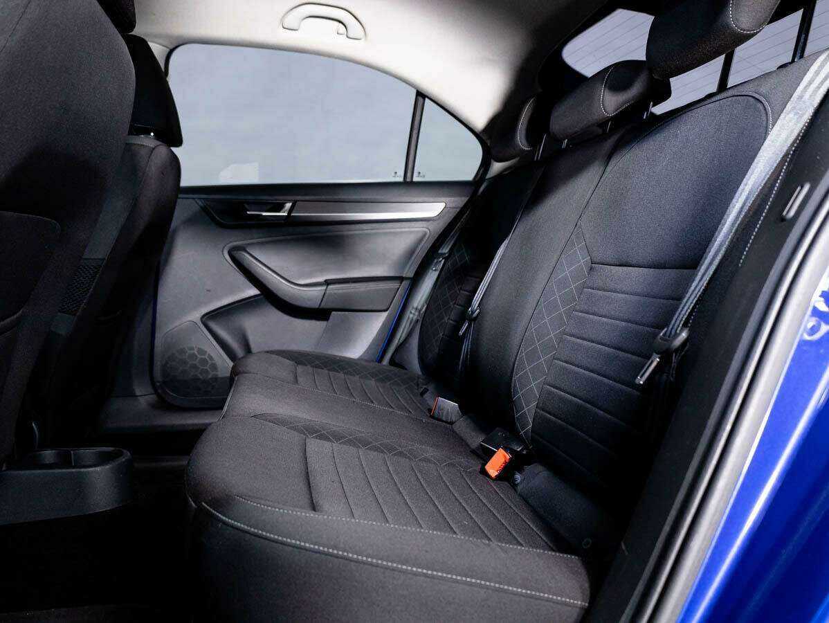 Skoda Rapid, 2017 Фото №12