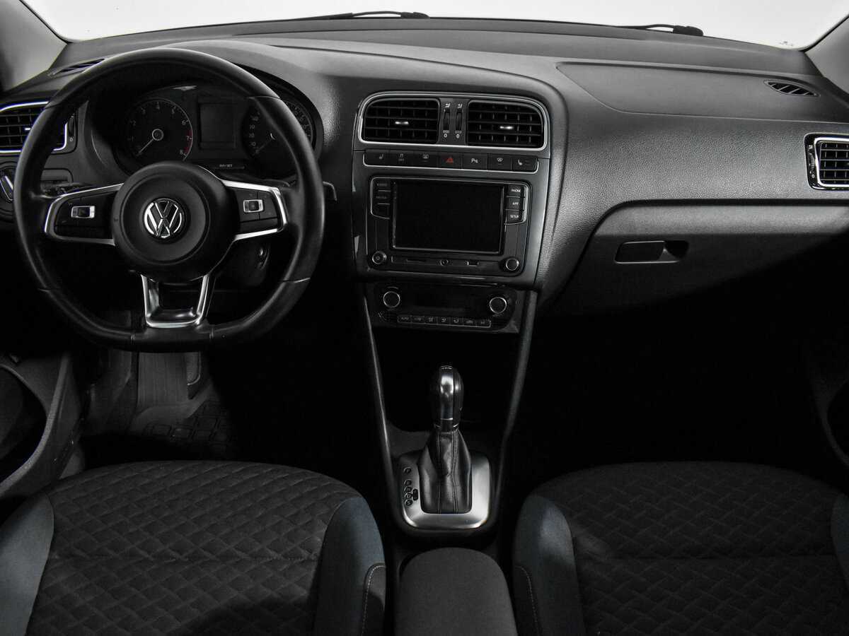 Volkswagen Polo, 2019 Фото №14