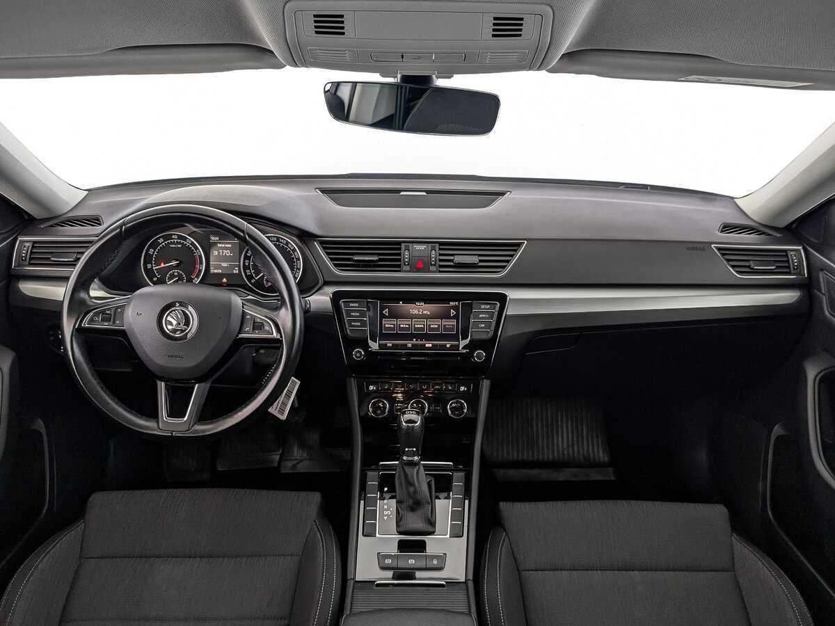Skoda Superb, 2018 Фото №14