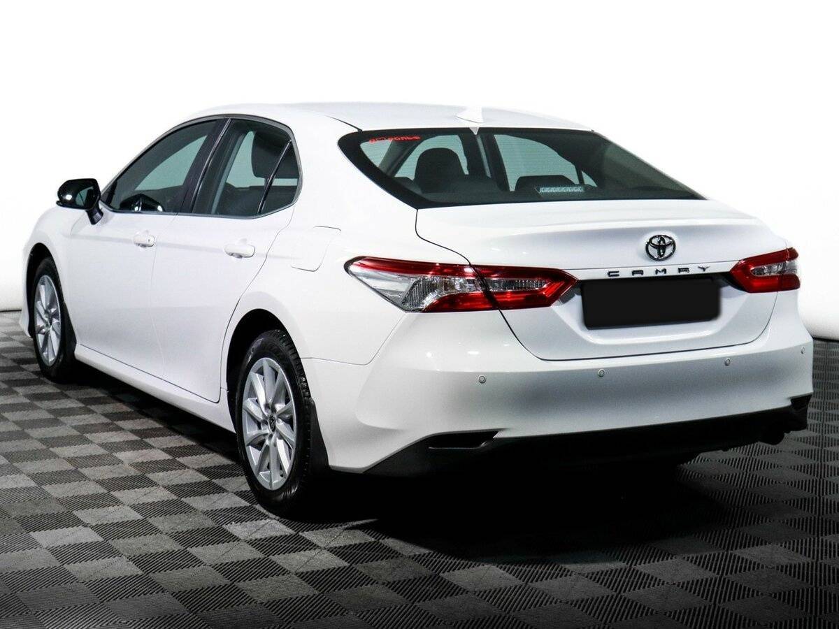 Toyota Camry, 2021 Фото №7